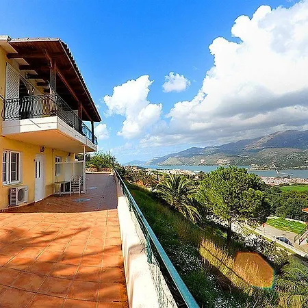 Lefteris Village 3*