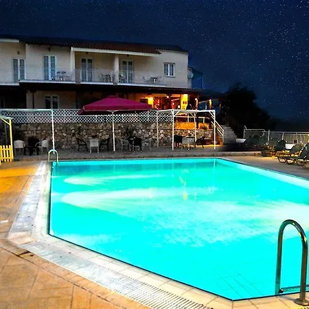 Lefteris Village Hotel 3*
