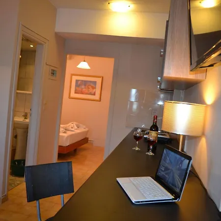 Lefteris Village 3*