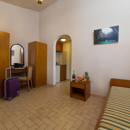 Lefteris Village 3*
